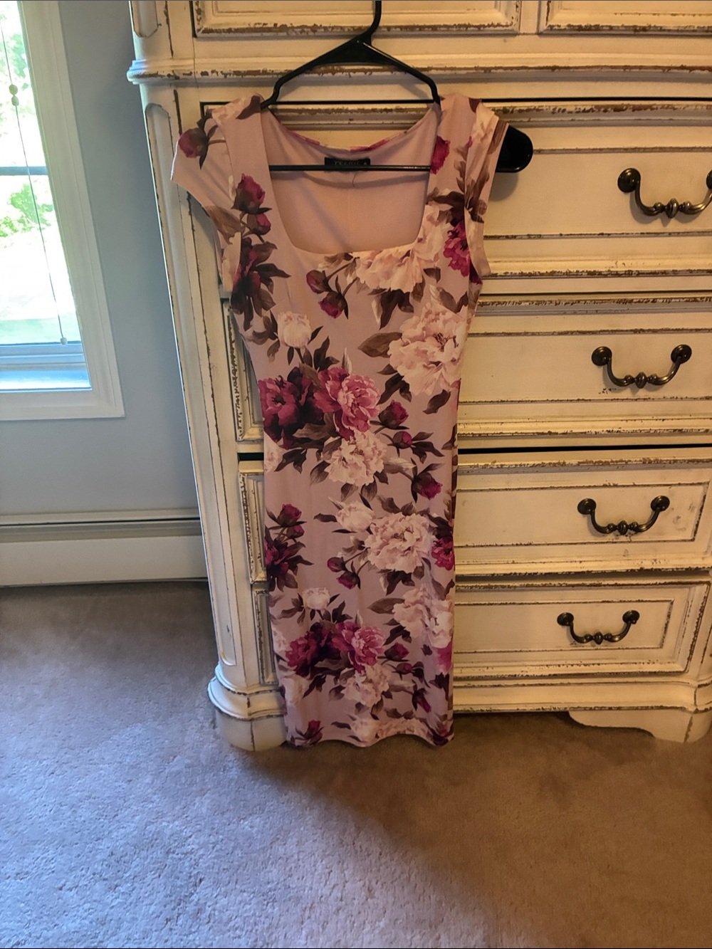 Joe & Elle Lilac Floral Scoop Neck Midi Dress